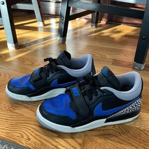 Nike Jordans, boys size 7